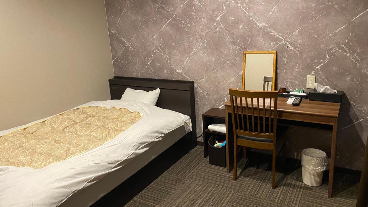 Business Inn ฟุกุยามะ ภายนอก รูปภาพ